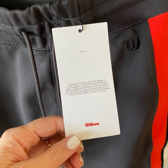 NWT Wilson Skirt | In-Bounds Skirt Black Striped-Size M - Picture 7 of 9